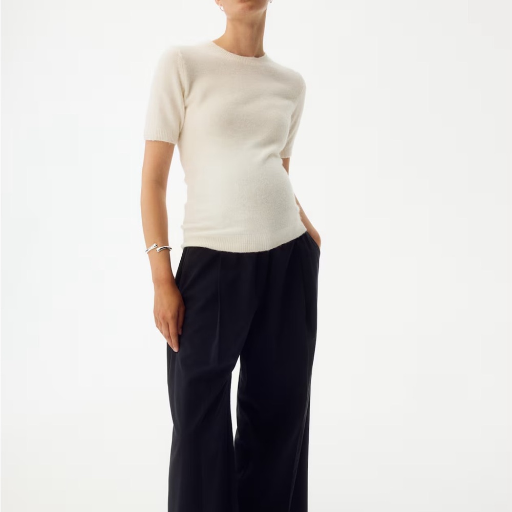 Maternity White Short Sleeve Sweater NWT